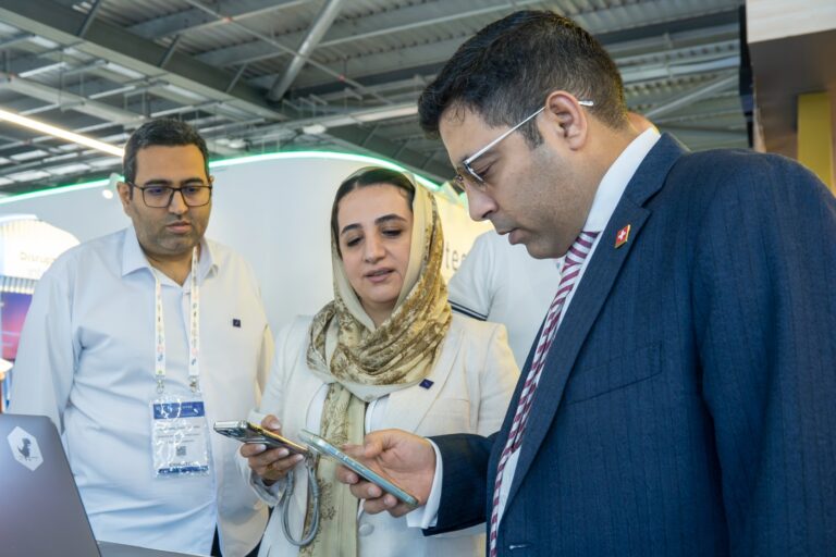 WhatsApp Image 2025-10-20 at 21.27.01